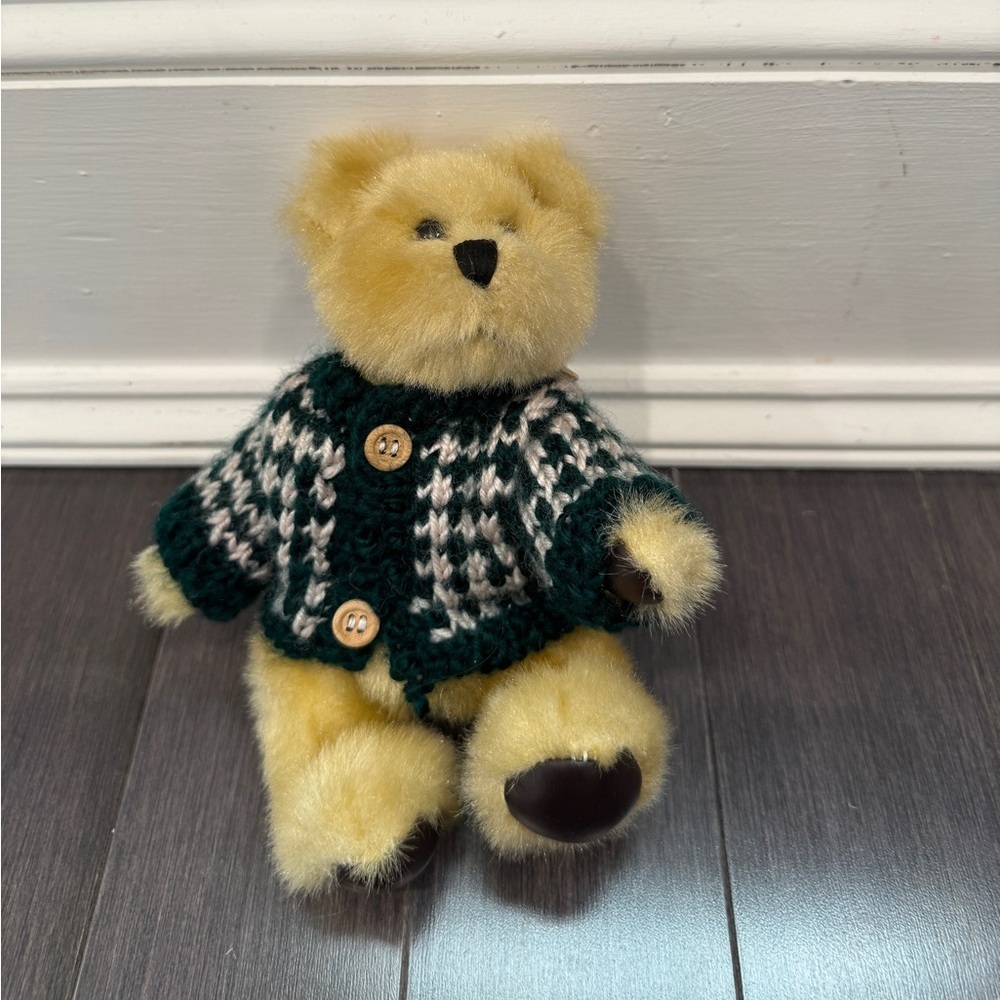VINTAGE HugFun 1998 Plush SmallTeddy Bear with Green and Black Sweater